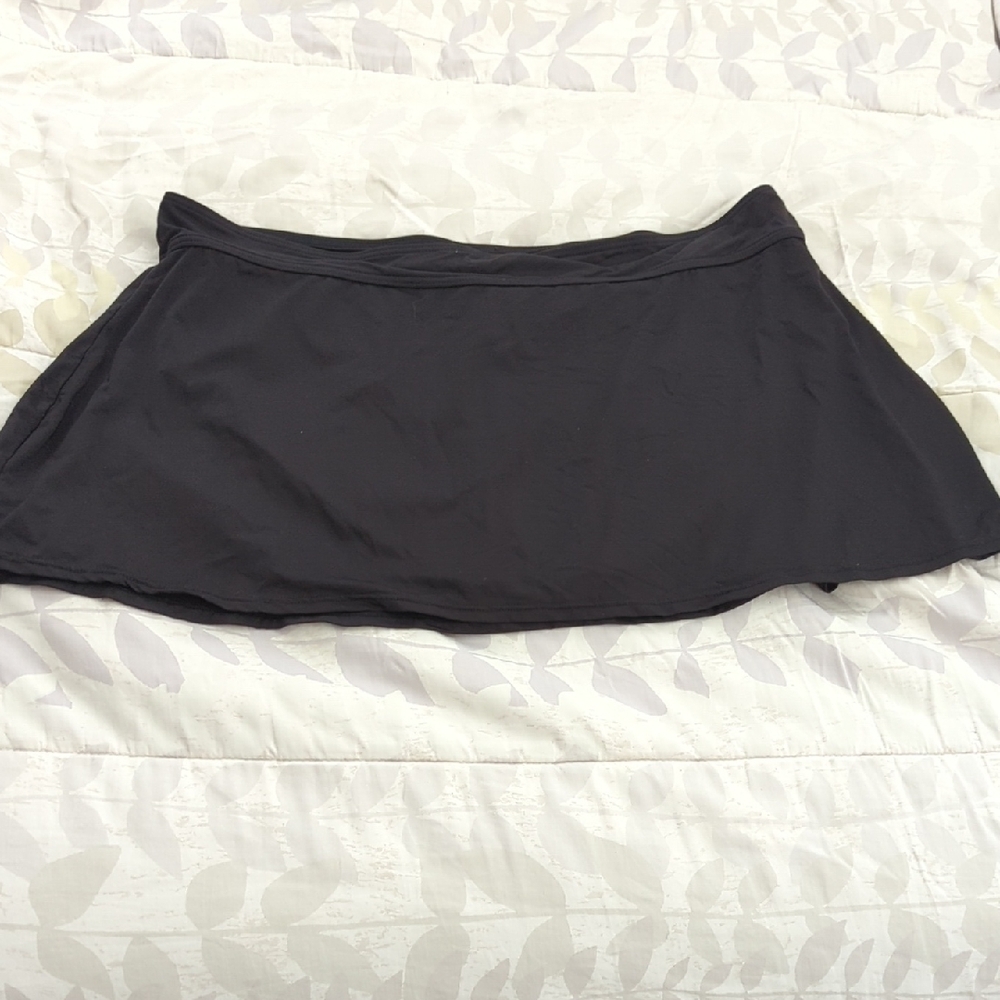 NWOT! ~ANNE COLE~ SOLID BLACK SWIM SKIRTED BOTTOM-20W